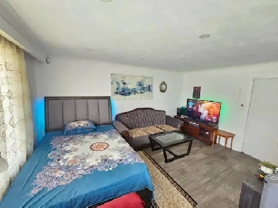 Spacious Furnished Room near STC  1100 for 2 persons image