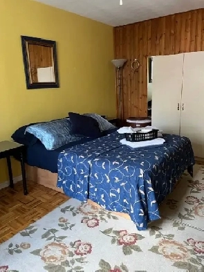 Magnifique Chambre PRIVE   ti      Prs Centre Ville Montral image