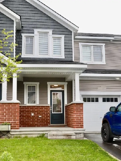 3 Beds35 Baths Townhouse for Rent in Kanata near Tanger Outlet image
