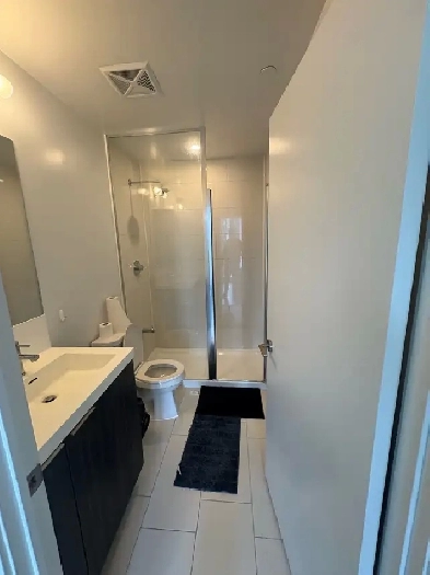 2 Bed  2 Bath Condo  2900  Downtown Toronto  225 Sumach image