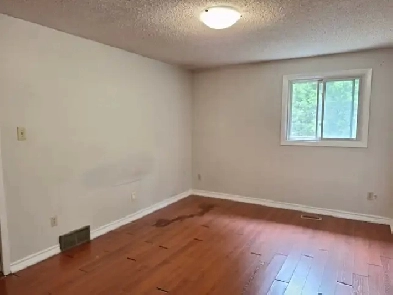 Room for rent in Waterloo image
