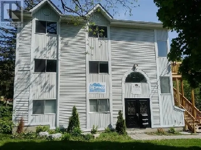 STUDENT RENTAL Private Room SUBLET JunAug Close to WLU UW image