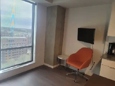 A Prime downtown apartment image