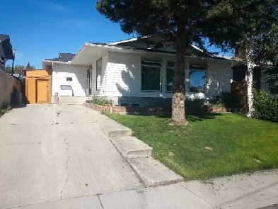 Bungalow Home for Sale image