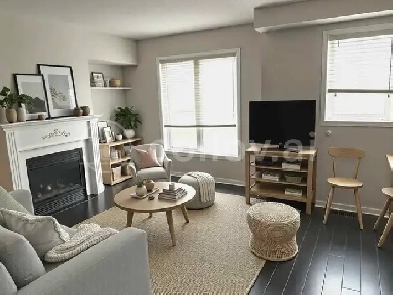 Ajax Townhouse for Rent Location Location Location image