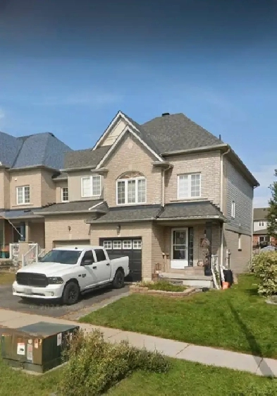 Bowmanville End Unit Townhouse For Rental image