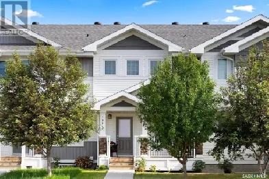 WellMaintained 2Storey Home in HighlySought After Westerra image