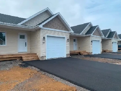 Shediac Townhouse  No Condo Fees  Pave  Landscaping Included image
