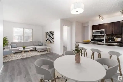 Top Floor 2 BED in Walker Lake SW EDM w Rental Perks image