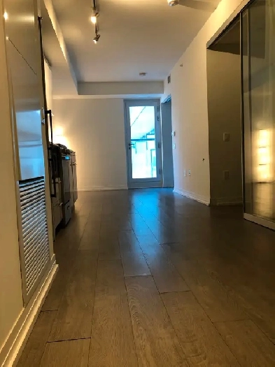 1 BD Den Condo for Rent image