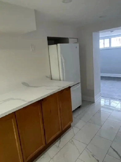 Room for Rent in Scarborough image