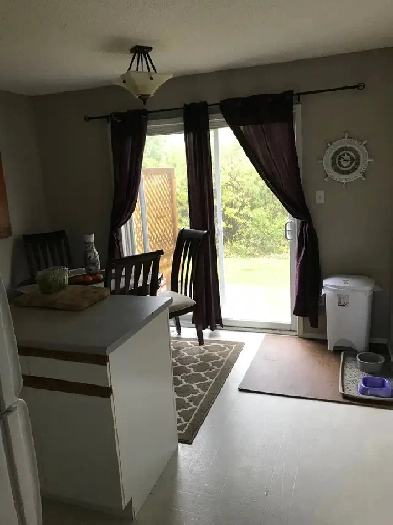 2 bedroom 5Plex Olds Alberta image