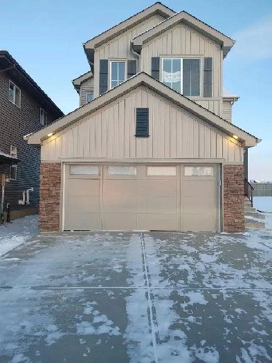 Newly Build 5 Bedroom 3 Bathroom Home in Beautiful Chapelle SW image