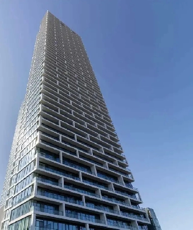 1 BED   1 BATH CONDO IN VAUGHAN image
