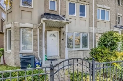 Centennial College Townhouse 3 Apts 6 rooms for rental image