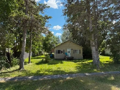 Winnipeg Beach Bung 2 Brs 1 Bath 50 Lot ONLY 79900 image