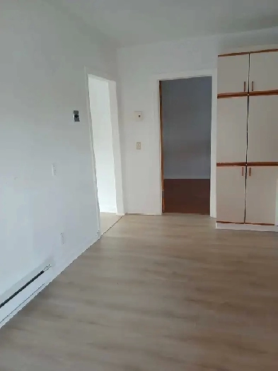 Appartement  louer  VieuxLongueuil   ltage image