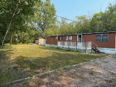 Leisure Falls Bung 2 Br 1 Bath 28 Acres ONLY 79900 image