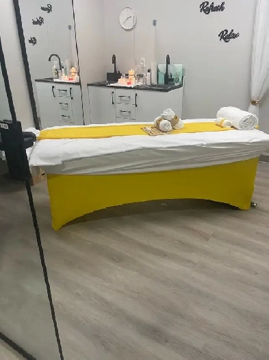 Massage Studio Space For Rent image