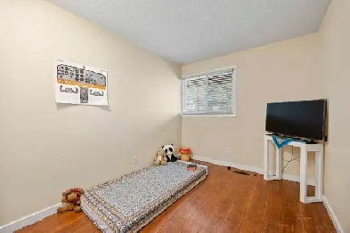 Townhome for Sale image