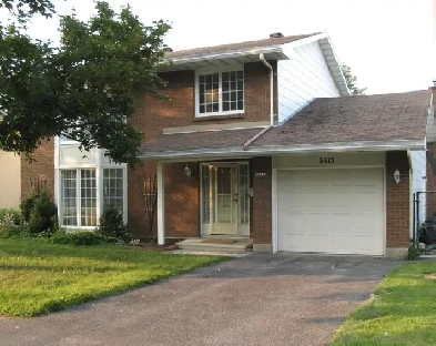 One Room for rent close to Carleton U 1 bus to uOttawa image