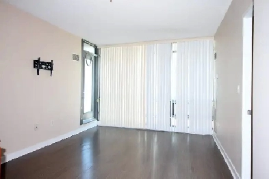 2 Bedroom   Den condo downtown Toronto Lake Shore  Spadina image