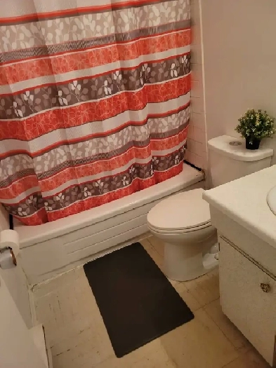 A room for rent image