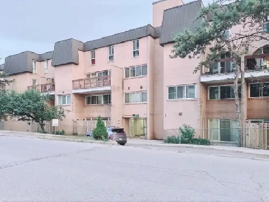 UTSC and Centennial College condo townhouse for rental image