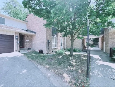 Seneca College Townhouse apartments for rental image