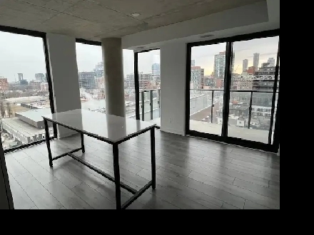 new cond 2 bedroom 2 bathroom near TMU Toronto to rent in Sep image