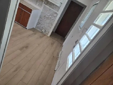 Maison disponible  Laval image