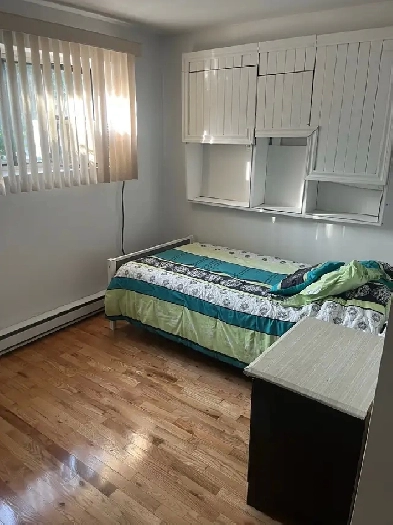 Chambre Meuble  Louer  Tout Inclus  Laval Vimont  appart image