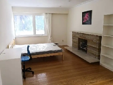 Private Room Rental Female ONLY North York image