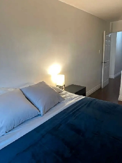 Room is available for rent on 1st October at The Westmall Etob image