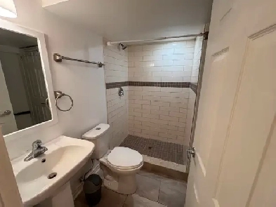 2 Bedroom 1 Bath for lease image