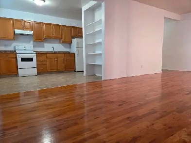 A truly beautiful clean quiet secure centrally located home image