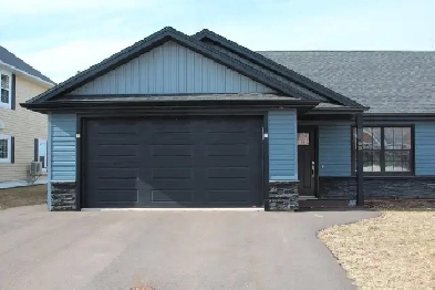 Spacious  Modern 3Bedroom Duplex  Move image
