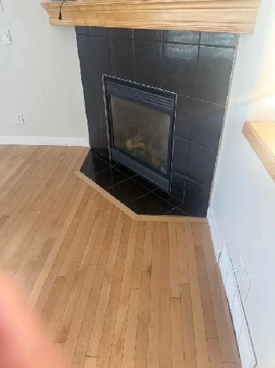 Its almost here Cozy 3 bedrooms for rent NW Calgary image
