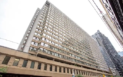 One Bedroom in a 3bed Luxurious Condo in downtown Toronto image