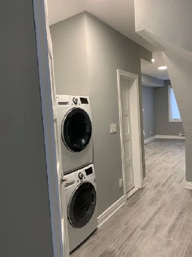 Beautiful One Bedroom Apartment  Parking Included image