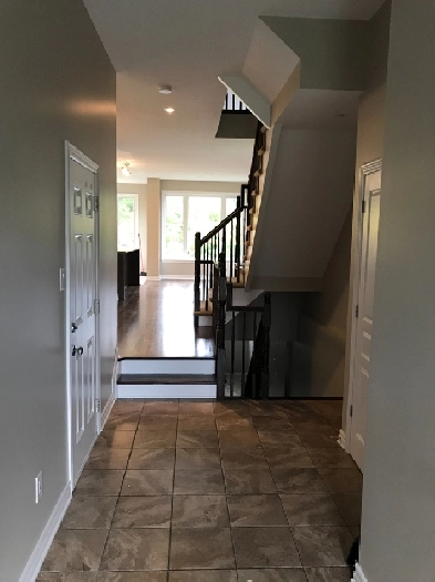 Townhouse, Townhome in Kanata Lakes for Rent Image# 1