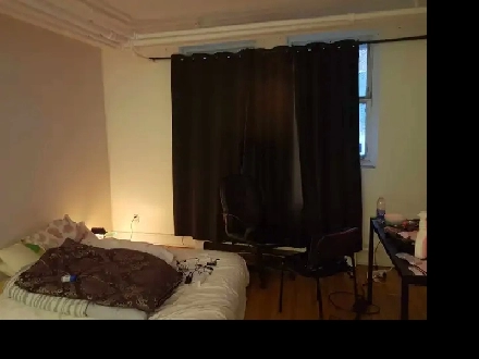 Cession de bail – Grand 4½ à 25 sec de HEC – 1155$ Image# 1