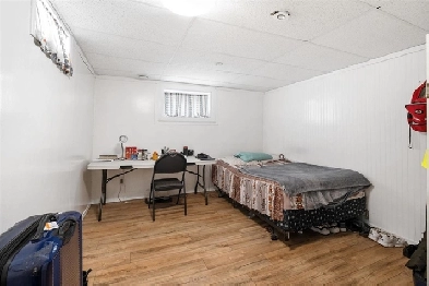 Room for Rent near University of Manitoba Image# 1