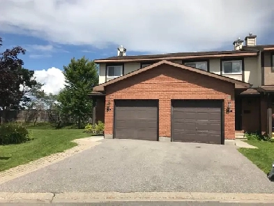 Kanata Townhouse (Katimavik) Image# 1