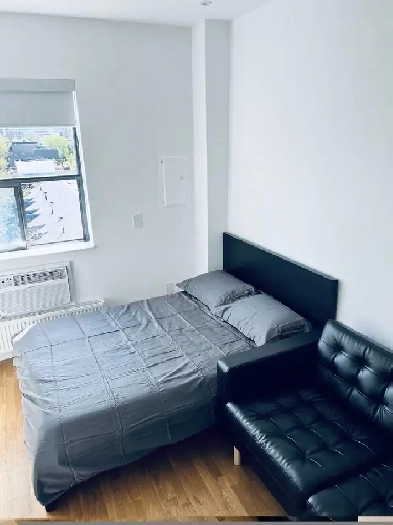MOVE IN TODAY | Bachelor Unit | Short-Term | Downtown TORONTO Image# 1