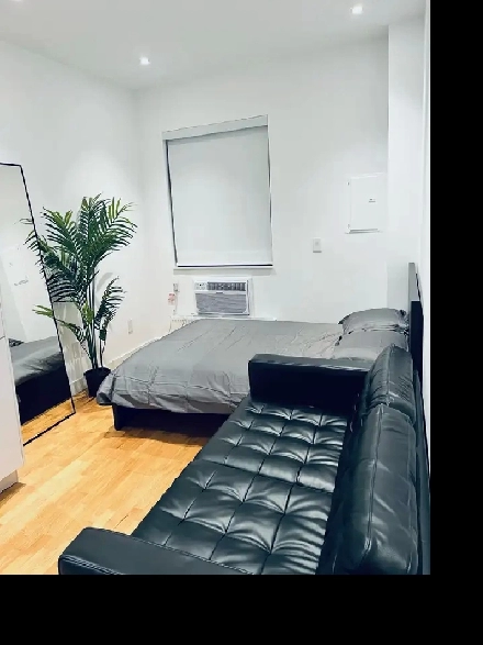 MOVE IN TODAY | Bachelor Unit | Short-Term | Downtown TORONTO Image# 1