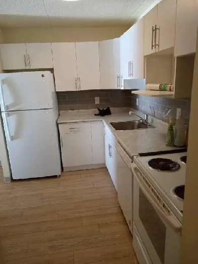 3 bedroom $1410, Move in now! Image# 1