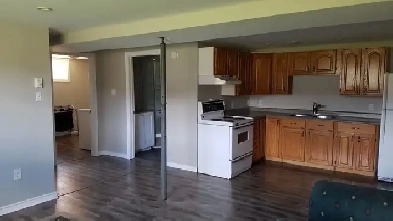 56 New Road - 2BR Ground Floor, Big Yard, Private Entrance, H L Image# 1