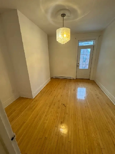 4 1/2 À LOUER/FOR RENT NEAR MCGILL UNIVERSITY Image# 1