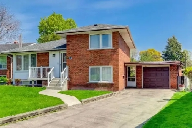 Detached House for Rent_3Bed_2Bath_Laundry_Patio_Long Driveway! Image# 1